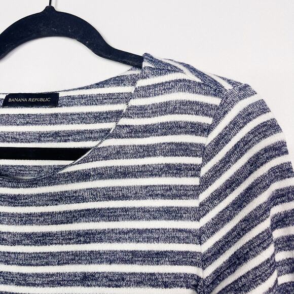 Banana Republic Size 2 Blue White Striped Knit Ruffle 3/4 Sleeve Sheath Dress - Picture 6 of 10